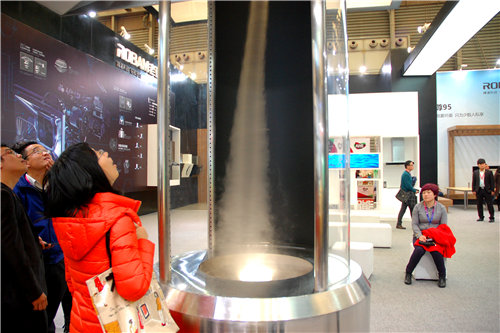 老板電器另類制造展會上的“龍卷風(fēng)” 引眾人圍觀
